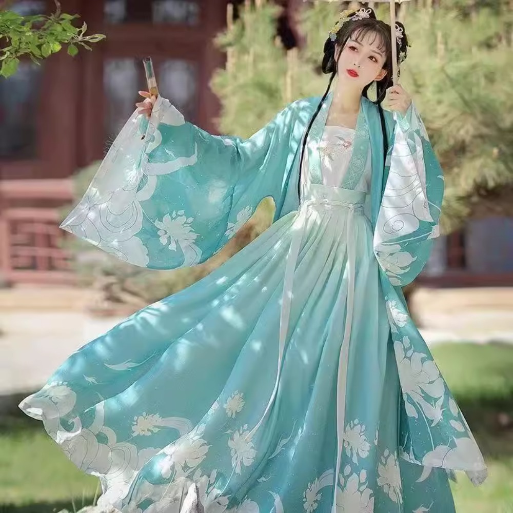Fashion Show Ethnic Wear - Модная одежда в этническом стиле, праздничная